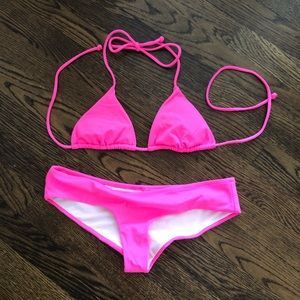 Victoria’s Secret bikini